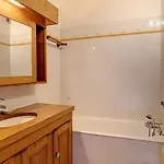 1 Sporting Acacia 2 - Jaillet - Apartment *