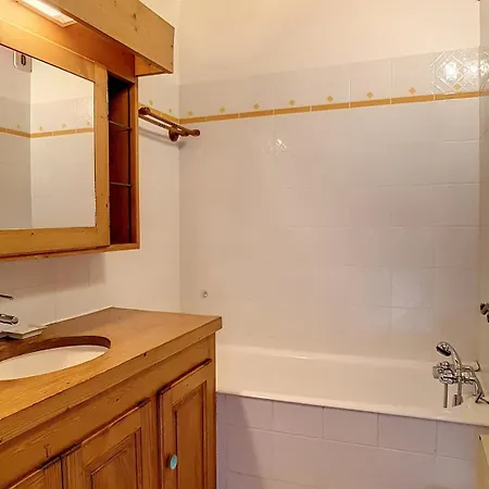 1 Sporting Acacia 2 - Jaillet - Apartamento *